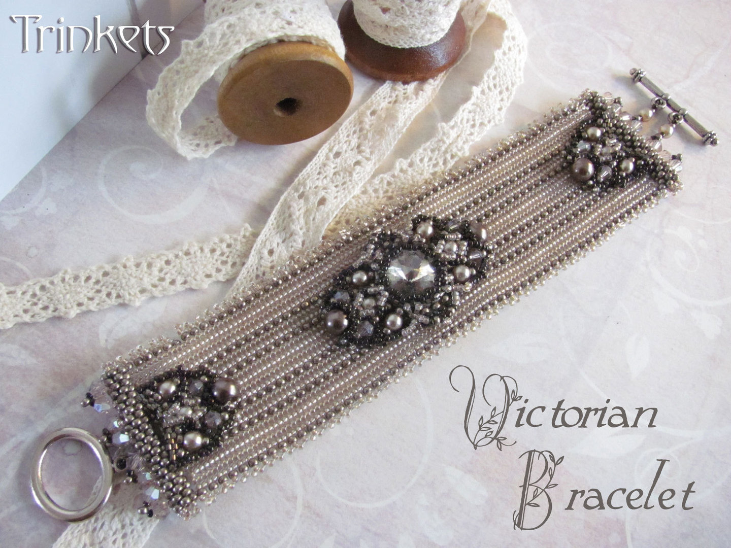Patroon voor armband 'Victorian Bracelet' - Engels